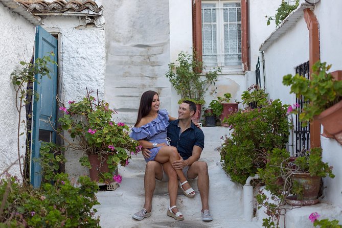 Private Athens Walking Tour With a Personal Photographer