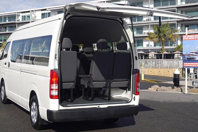 Private Auckland Airport Transfer To/From Auckland Hotels - Van