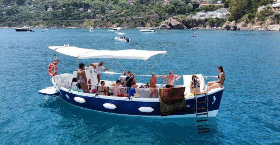 Private Boat Excursion Along the Coast of Cefalù