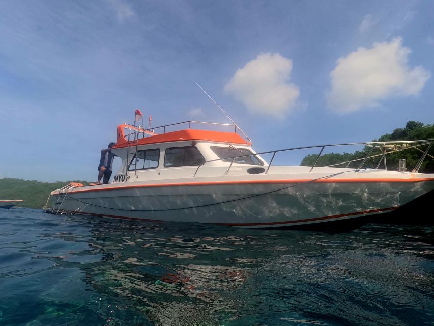 Private Boat Nusa Penida Day Tour With Snorkeling & LandTour