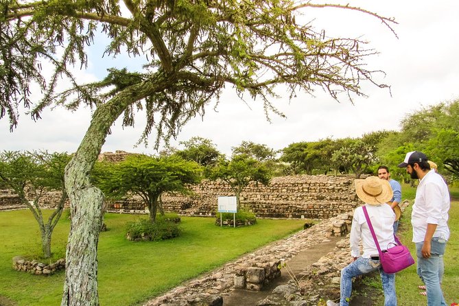 Private Cañada De La Virgen Archaeological Experience - Overview of the Tour