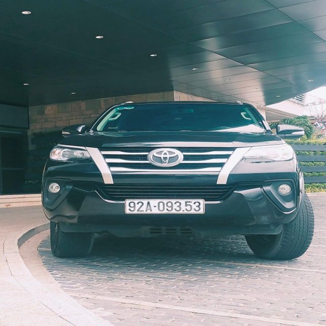 Private Car Pick up or Drop off DN Airport/Train Station - Flexible Booking