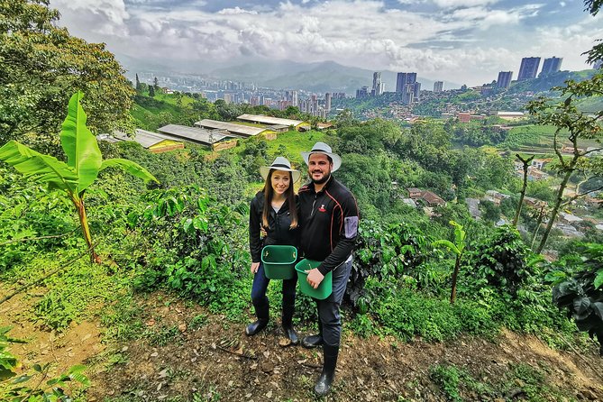 Private Coffee Farm & Horseback Riding Tour: All in One Great Day From Medellín - Tour Overview