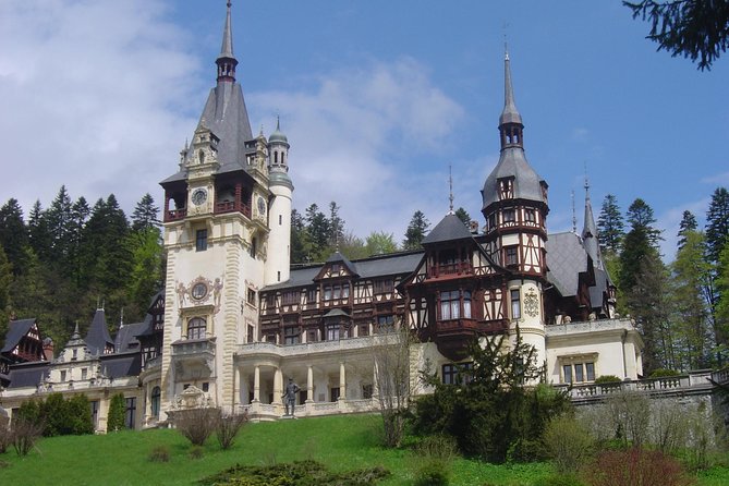Private Day Tour From Brasov to Rasnov Fortress