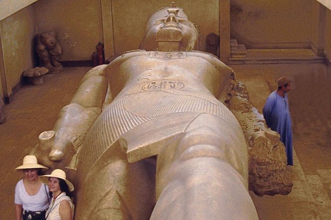 Private Day Tour to Memphis and Dahshur With Egyptian Lunch From Cairo