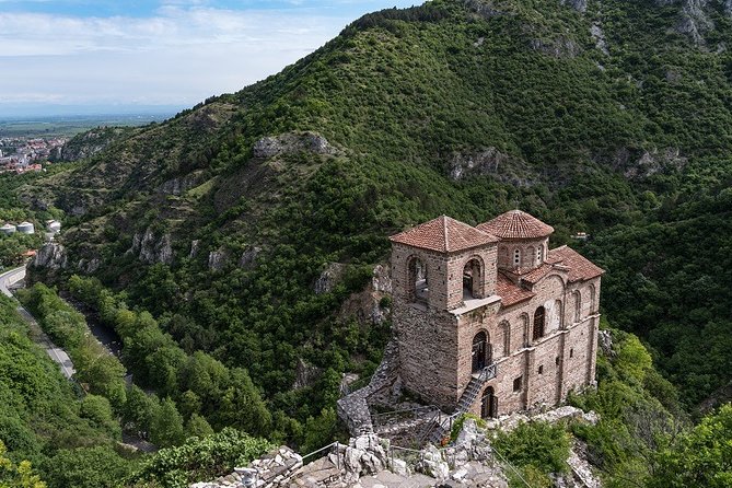 Private Day Trip to Plovdiv and Asens Fortress