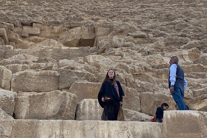 Private Experience to Giza Pyramids and Sphinx