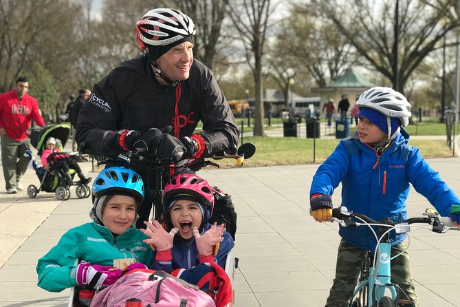 Private Family-Friendly DC Tour by Bike