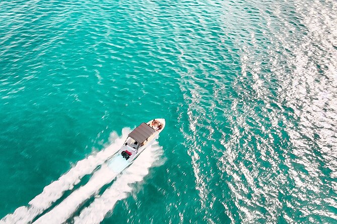 Private Full-Day Speed Boat Tour of St. Martin With Luxury Lunch