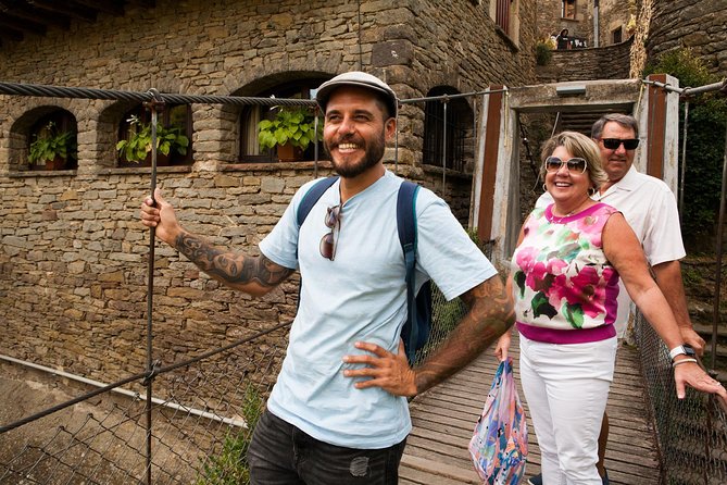 Private Full Day Trip to Medieval Villages of Catalonia + Lunch Front of a Lake