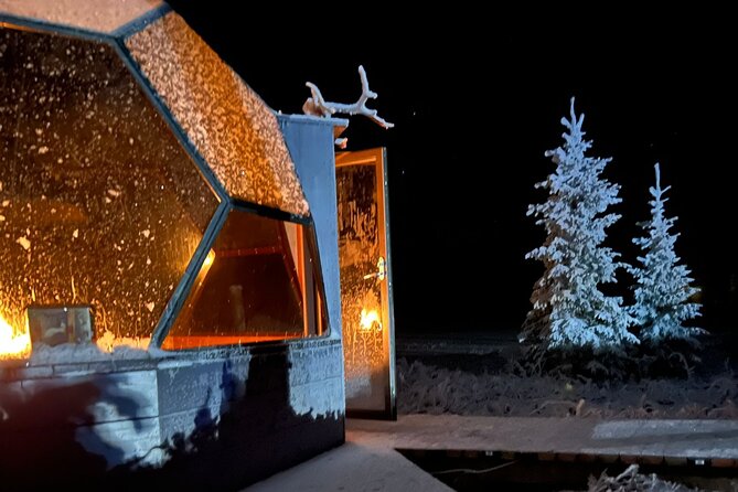 PRIVATE Glass Igloo Dinner Under Northern Lights - Exclusive Dining Options