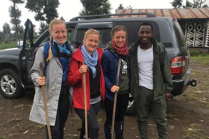 Private Gorilla Trekking Transfer From Kigali to Volcanoes N.Park