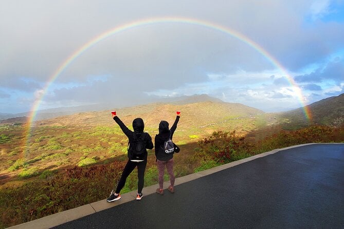 Private Guided Hiking Adventure on Hawaii Sea Cliffs