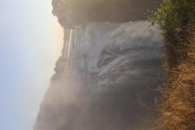 Private Guided Tour of the Falls With Pickup - Tour Features