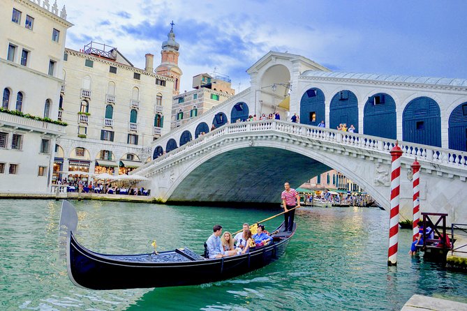 Private Guided Tour: Venice Gondola Ride Including the Grand Canal - Overview of the Experience