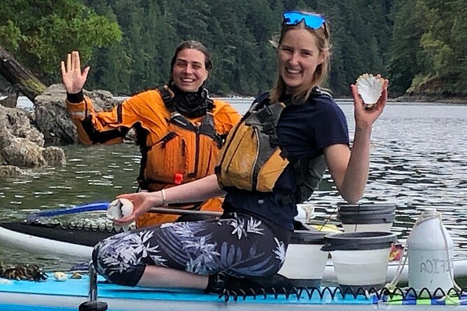 Private Half Day Family Ocean Adventure in North Saanich, Canada