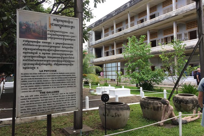 Private Half Day To Killing Field & S21 Genocidal Museum in Phnom Penh - Tour Overview