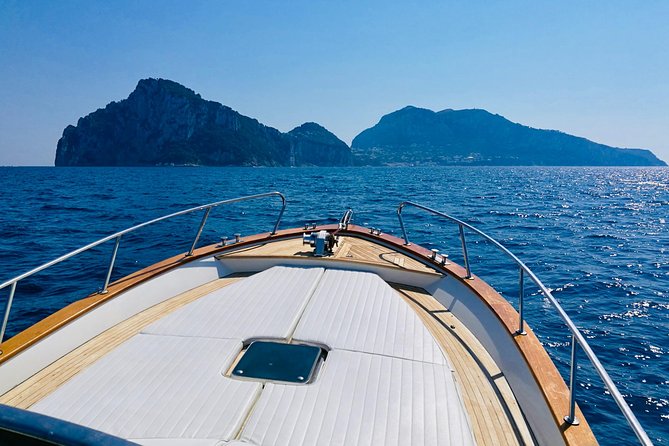 Private Island of Capri Boat Tour for Couples - Highlights of the Boat Cruise