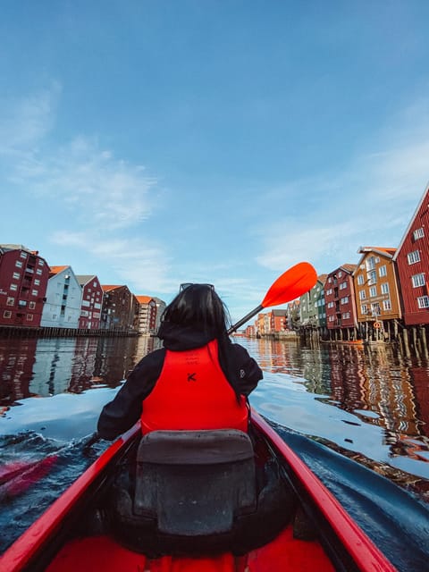 Private Kayak Trip Down the Nidelva in Trondheim