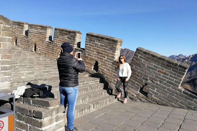 Private Layover Trip to Mutianyu Great Wall by English Driver