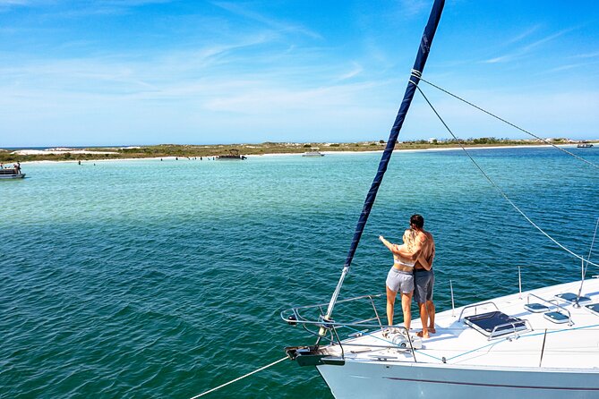 Private Luxury 50ft Sailing Yacht for Snorkel Dolphin Beach Hop