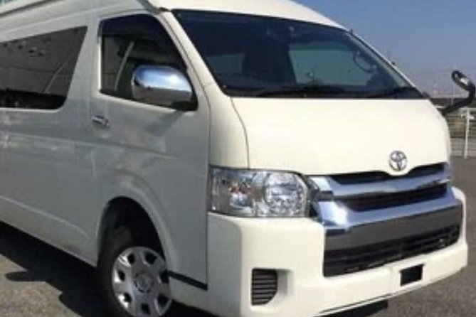 Private Nagoya Airport (NGO) Transfers for Takayama/Shirakawago (10 Seater)