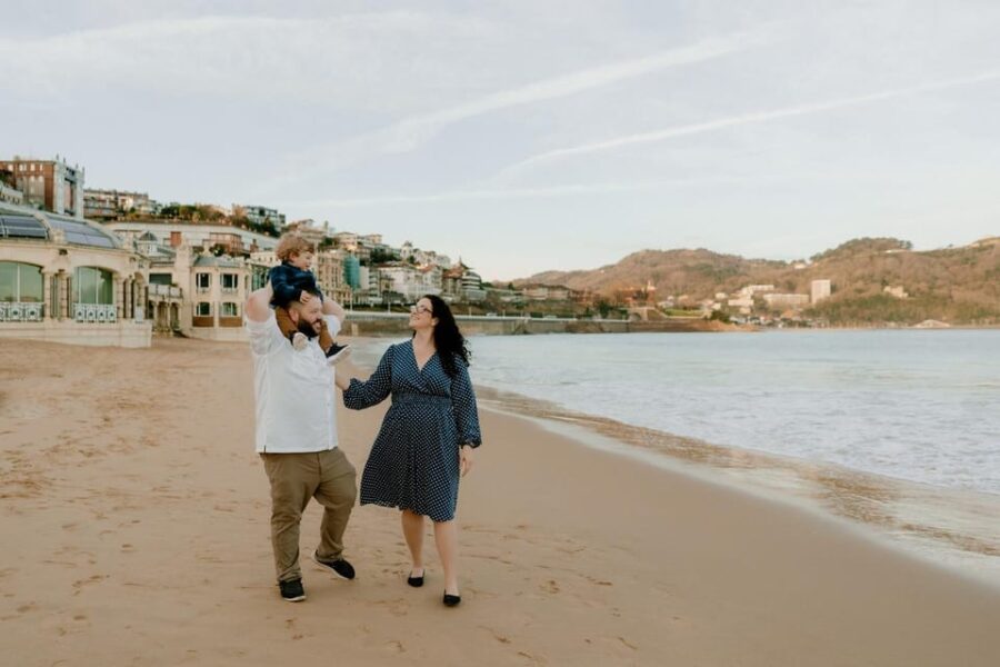 Private Photoshoot in Biarritz - Overview and Pricing