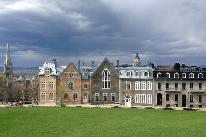 Private Quebec City Tour With a Private Driver (3h)