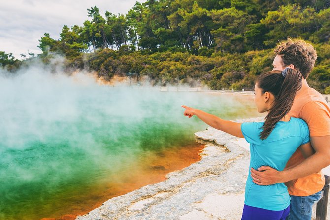 Private Rotorua Tour – Auckland Tour House