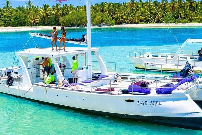 Private Sailing Catamaran - Amenities and Inclusions