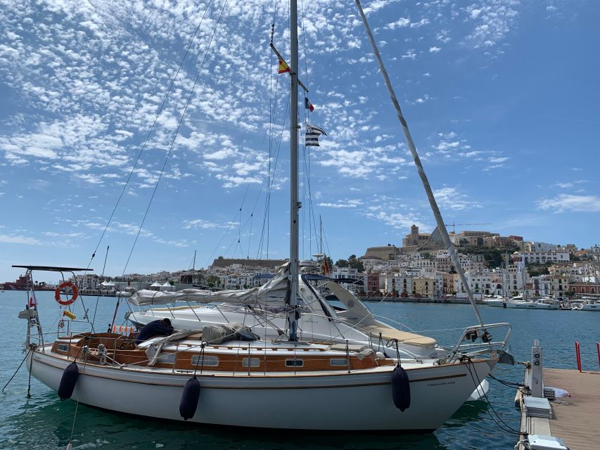 Private Sailing Trip Along the Costa Del Sol – Benalmádena