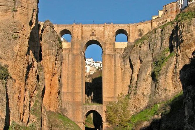 Private Seville Transfer to Malaga Including Visit to Ronda