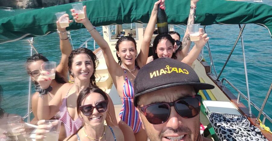 Private Tour the Journey of Ulysses to Gaeta, Pizza & Drink