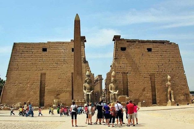 Private Tour to Luxor From Hurghada . COMPLETELY DIFFERENT THAN the OTHERS