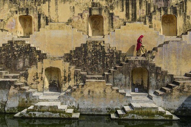 Private Transfer Agra To Jaipur Via Fatehpur Sikri & Chand Baori, Step Well - Overview of the Transfer