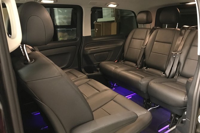 Private Transfer From Brisbane Airport to Noosa for 1 to 7 People/5 Medium Lugg - Family-Friendly Features