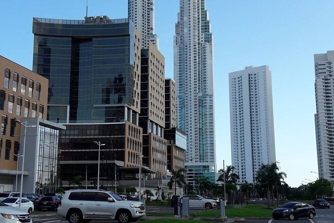 Private Transfer From Tocumen Airport to Downtown Panama City, Panama - Pickup and Meeting