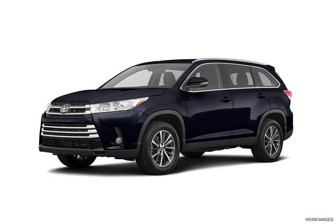 Private Transfer From Toronto Pearson Airport to Niagara