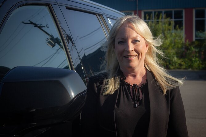Private Transfer From YQB (Quebec) Airport to Downtown - Included Services