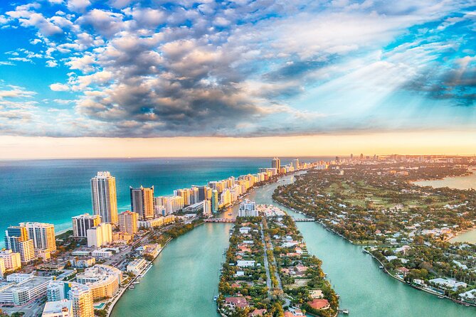Private Transfer in Miami (MIA) Airport/Home/Hotel/Work