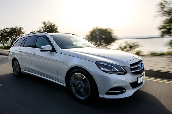 Private Transfer: Larnaca Airport to Larnaca District 1-14 Pax - Overview and Service Details