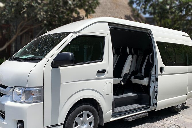 Private Transfer :Nadi Airport to Hotels (CFC APPROVED)