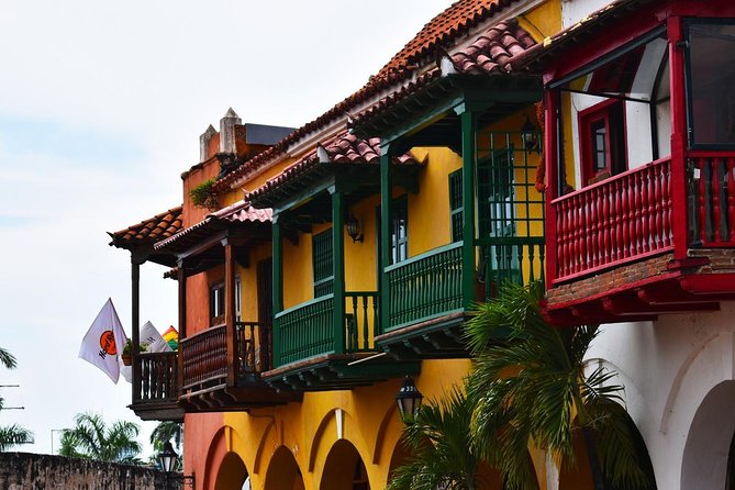 Private Transportation From Santa Marta City to Cartagena - Overview of the Service