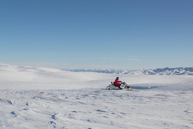 Queenstown Heli-Snowmobiling Adventure