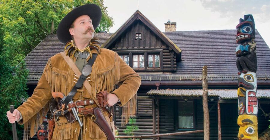 Radebeul: Karl May Museum 1-Hour Costume Tour