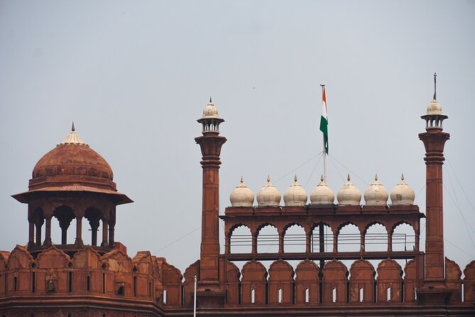 Red Fort Skip-The-Line E-Tickets & Guide Delhi Transfers - Exploring the Red Fort