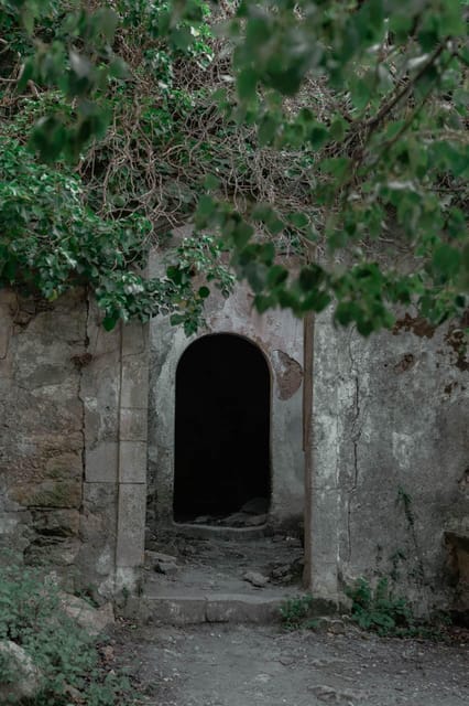 Rethymno: Mili Gorge and Military Museum Day Trip W/ Lunch