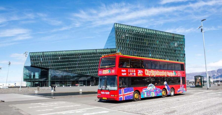 Reykjavik: City Sightseeing Hop-On Hop-Off Bus Tour