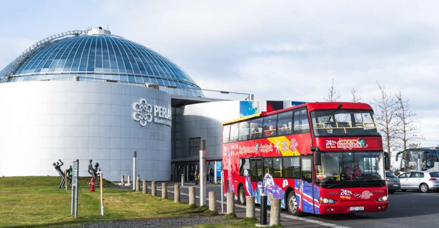 Reykjavík: Hop-On Hop-Off Bus and Perlan Museum Entry Ticket - Overview of the Tour