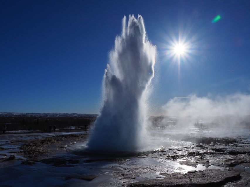 Reykjavík: Private Golden Circle Day Trip With Blue Lagoon